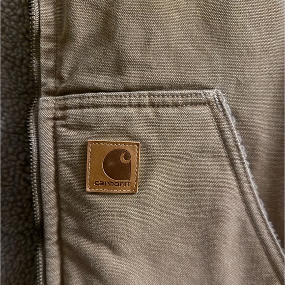 Carhartt Brown Sherpa Vest - Picture 6 of 9